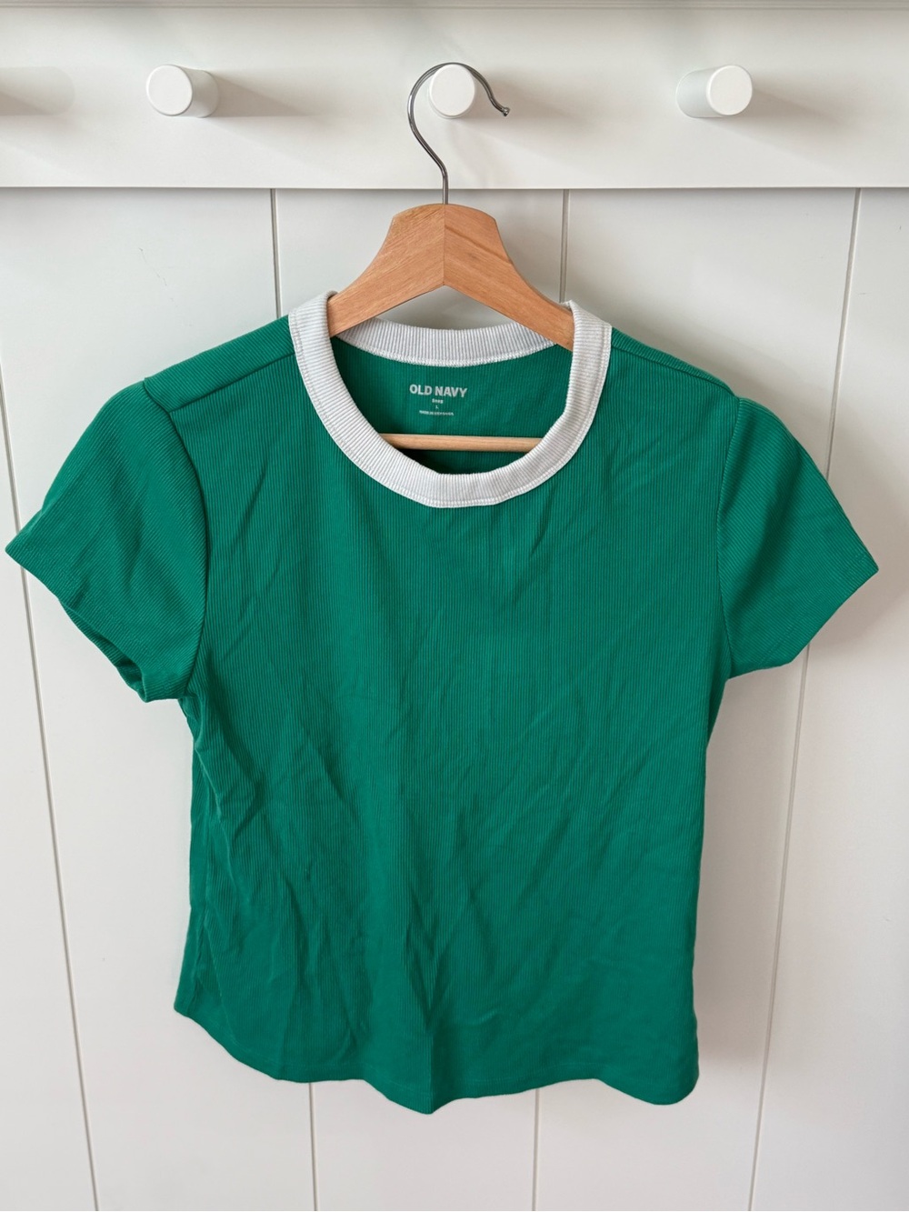 Old Navy Green Short-Sleeve Ringer Tee with White Trim